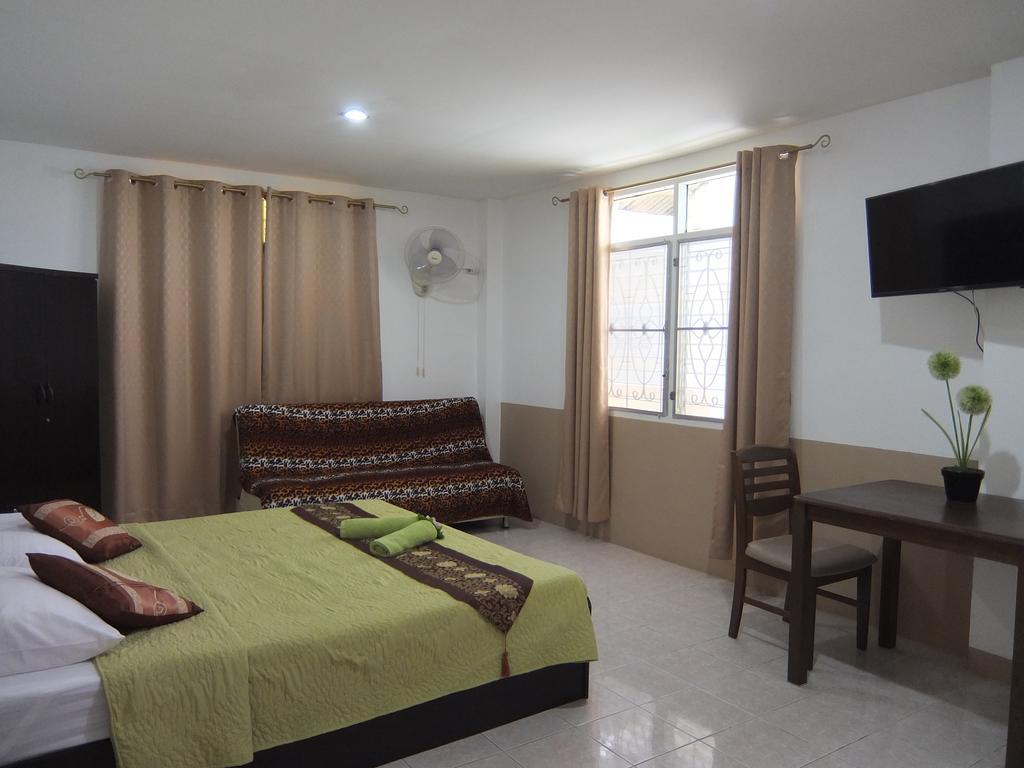 สิมิลัน Hotel หาดบางเทา ภายนอก รูปภาพ