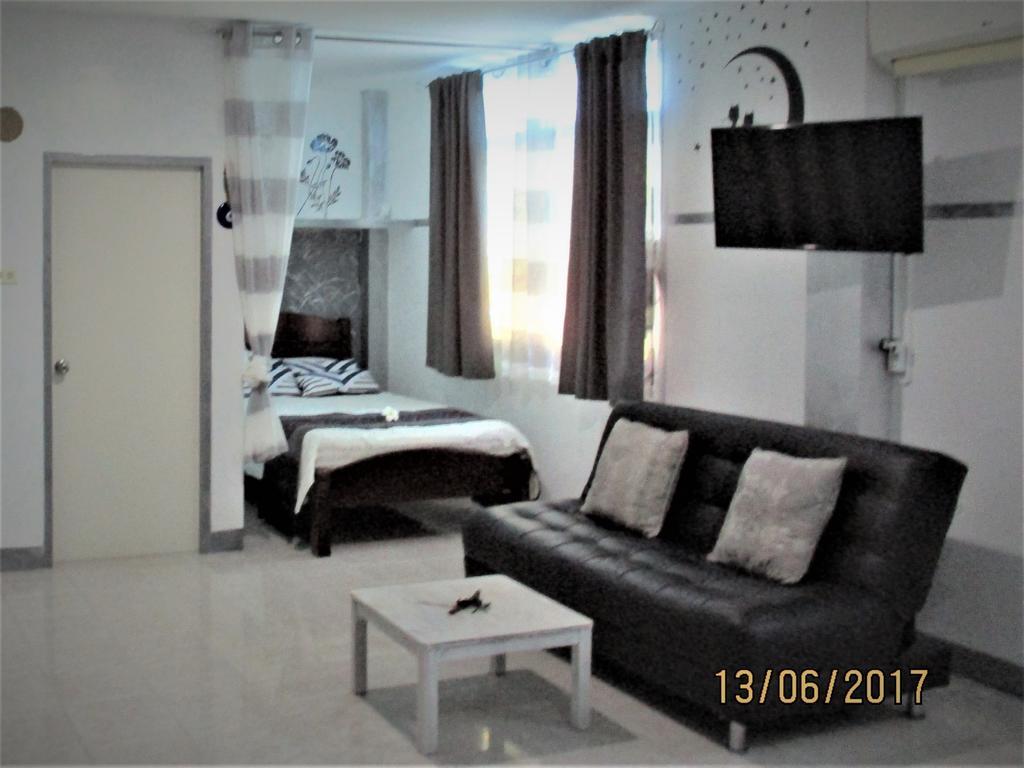 สิมิลัน Hotel หาดบางเทา ภายนอก รูปภาพ