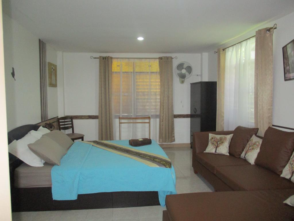 สิมิลัน Hotel หาดบางเทา ภายนอก รูปภาพ